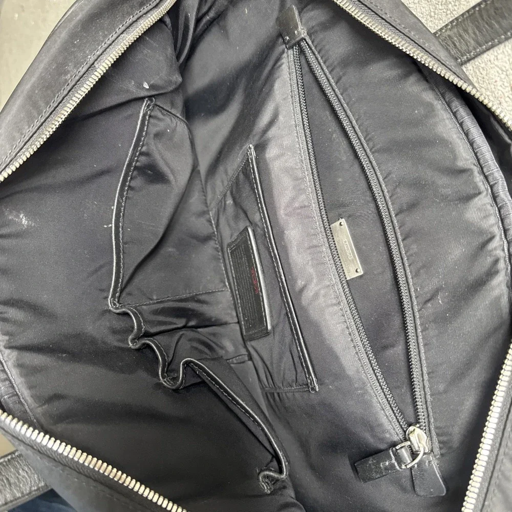 TUMI 2way Business Bag Cornwall‎ A4 PC Storage Black Laptop Travel Commuter